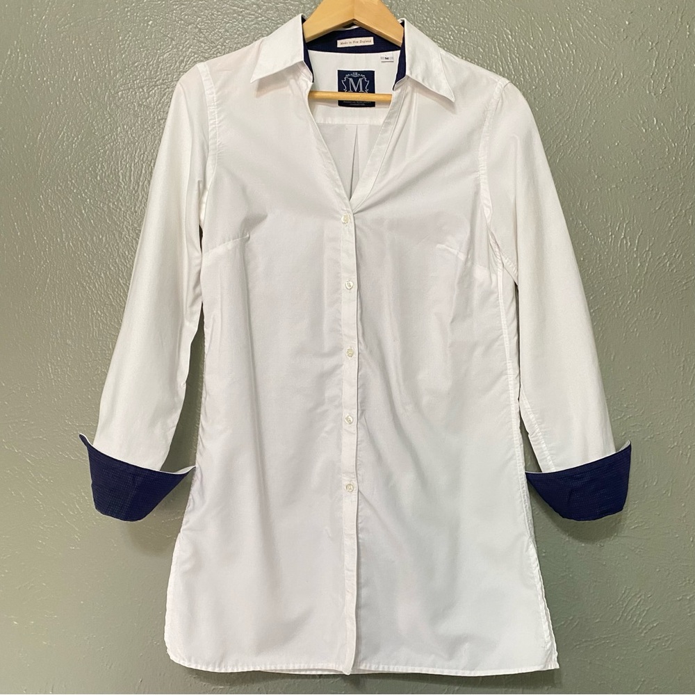 Cotton White V-Neck Tunic with Navy Cuffs